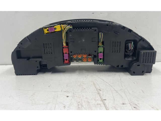 Píst 4D0919033M   Audi A8 S8 D2 4D    ABZ 