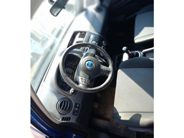 Volant Fiat Sedici 2008   