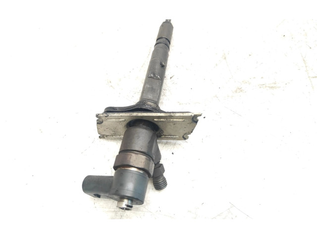 Форсунка 0445110114, 057130276H    Audi A8 S8 D2 4D   