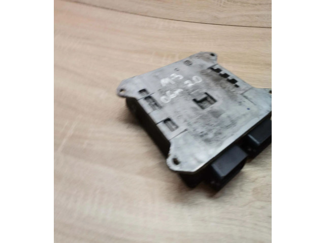 Блок управления двигателем Блок управления lf5018881f, e6t52291h   Mazda MX-3