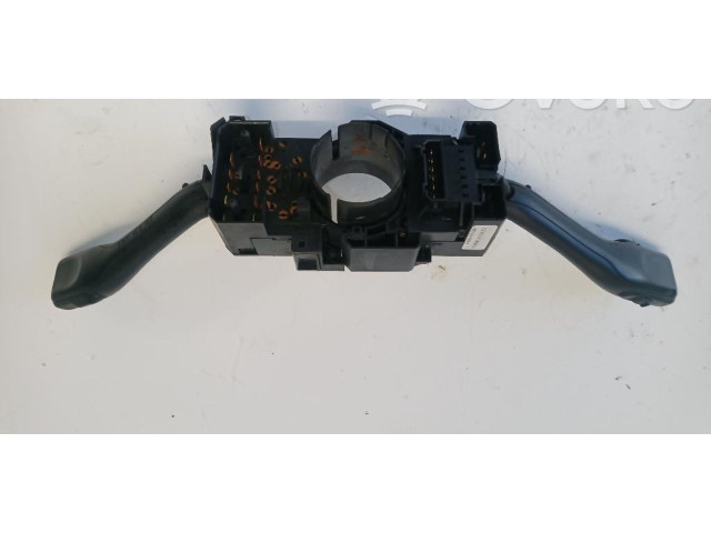 Ручка стеклоочистителей 4B0953503H, 4B0953503H   Skoda Fabia Mk1 (6Y)