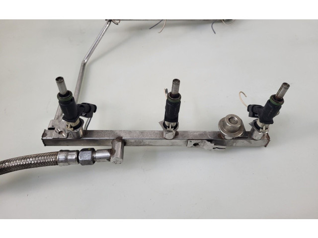 Vstřikovací lišta A2720700995, A2820780249   Mercedes-Benz SLK R171    OM 272963 