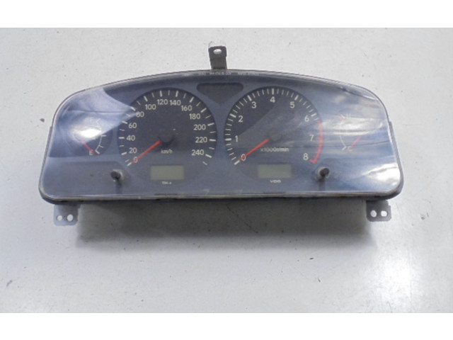Панель приборов 83800-05230, 83800-05230   Toyota Avensis T220       