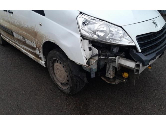 Вентилятор печки       Peugeot Expert