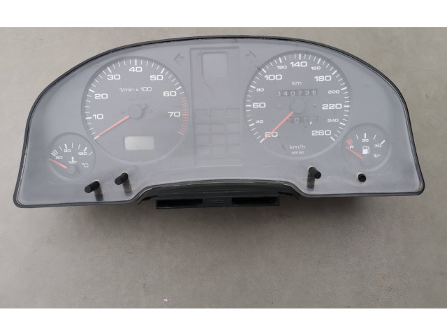 Přístrojová deska  Audi 80 90 B3 1991 437204013001, 893919067AP  