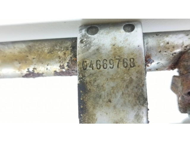 Vstřikovač 04891345AA, 04669768   Chrysler PT Cruiser  pro benzínový motor 2.0  