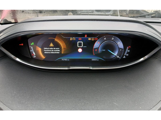 Přístrojová deska  Peugeot 3008 II 2019 982815038000, 75.760KM  