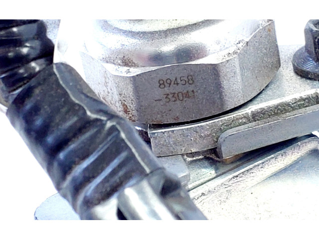 Vstřikovací lišta 8945833041, 82125K0030A   Toyota Yaris XP210     