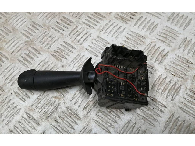 Переключатель дворников E10670224, 681727470B   Renault Sandero I