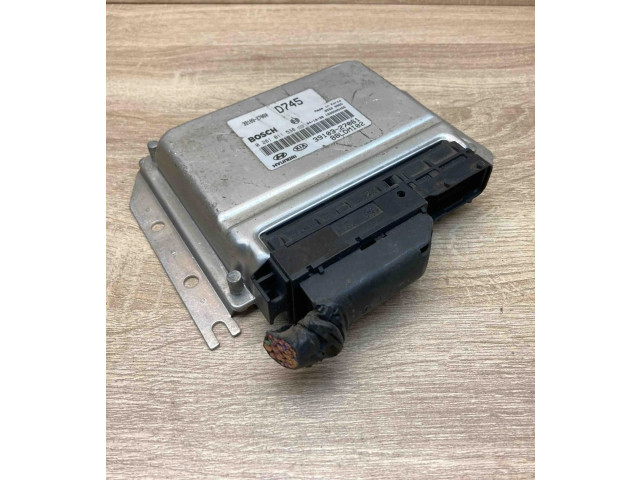 Řídící jednotka 3910327061, 0281011538   KIA Cerato 2000