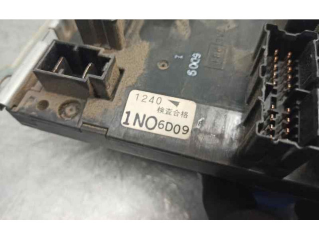 Pojistková skříňka Řídící jednotka BSM 243501N000F   Nissan Almera 1997