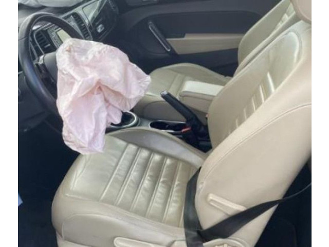 Přístrojová deska  Volkswagen Beetle A5 2013 5C5920870C  