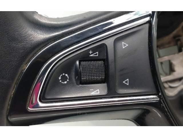 Volant Skoda Fabia Mk3 (NJ) 2015 5E0419091AH, 5E0419685A  