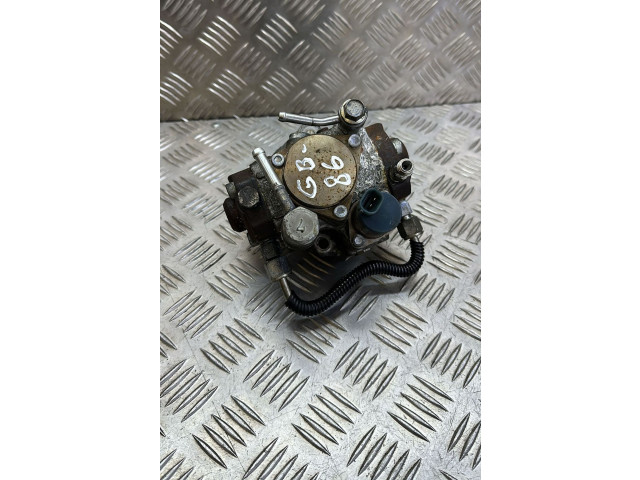 Топливный насос Mazda 6  2013 - 2016 года SH0113800, 2940001660      