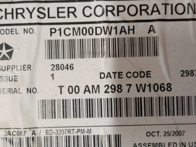 Дисплей    P1CM00DW1AH, 2987W1068   Chrysler Town & Country V