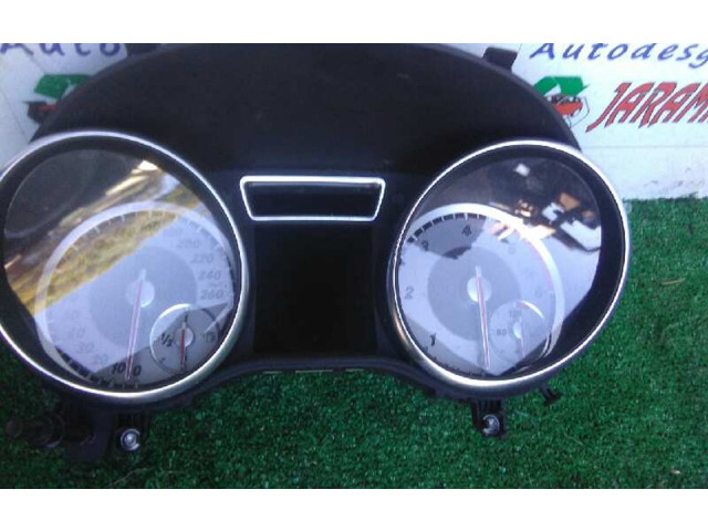 Přístrojová deska  Mercedes-Benz CLA C117 X117 W117 2013 1179008100  
