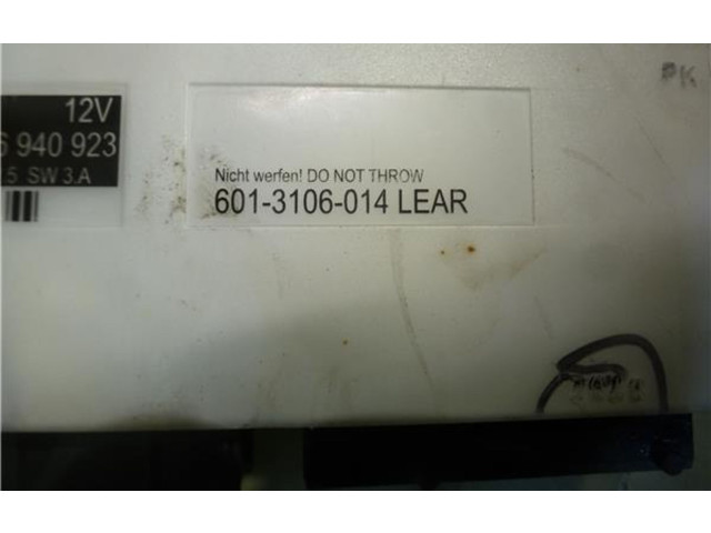 Řídící jednotka 61356940923, 6013106014   BMW X5 E53 2003
