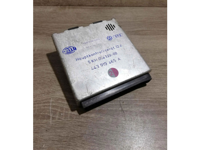 Řídící jednotka 5KH00413900, 443919465A   Volkswagen Caddy 1996