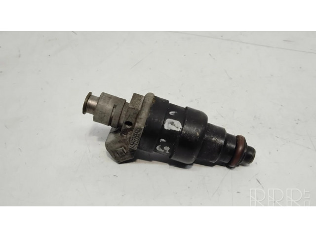 Форсунка 078133551N    Audi A4 S4 B5 8D для бензинового двигателя  1.6