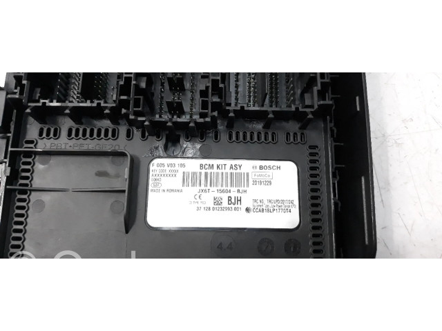 Блок предохранителей JX6T15604BJH   Ford Focus    