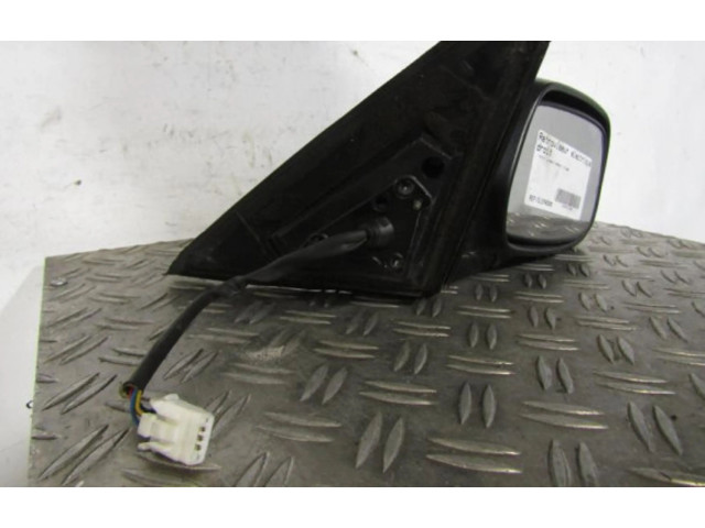 Zpětné zrcátko  Toyota Avensis T220 1999  8790105042  