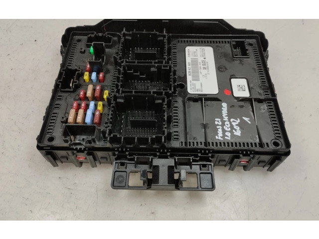 Pojistková skříňka Řídící jednotka BSM LU5T-15604-BJCE   Ford Focus 2021