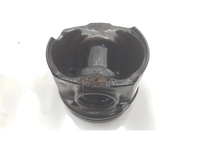 Píst 1612731880, 1511AA   Citroen SpaceTourer M  pro naftový motor 2.0  
