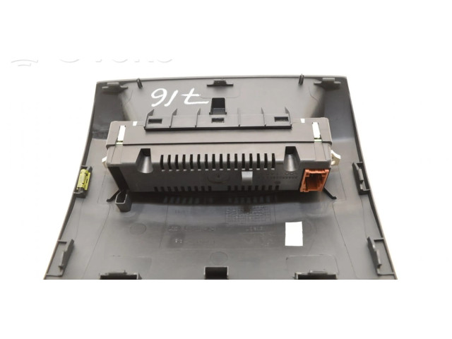 Дисплей    9680939077, 1607142780   Citroen Berlingo