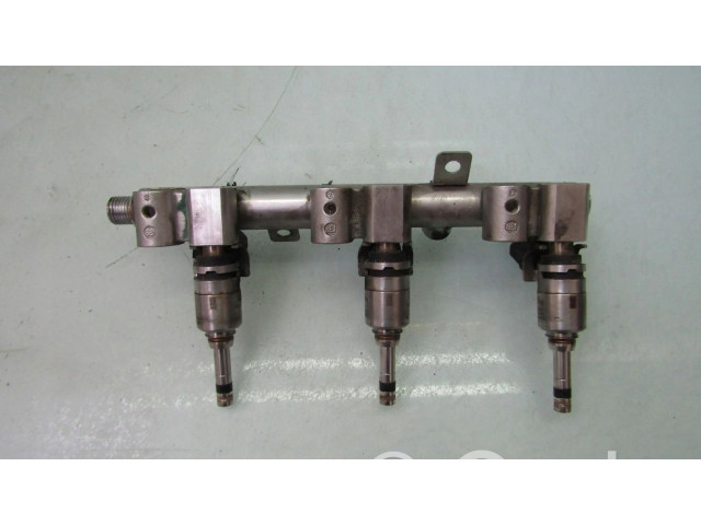 Vstřikovač 3531003AC0   Hyundai i30  pro benzínový motor 1.4  