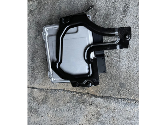 Řídící jednotka 32255068   Volvo XC40 2020