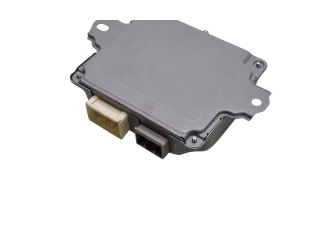 Įtampos keitiklis/ keitimo modulis     82714FL000, EUV9SR034AA    Subaru Forester SK 