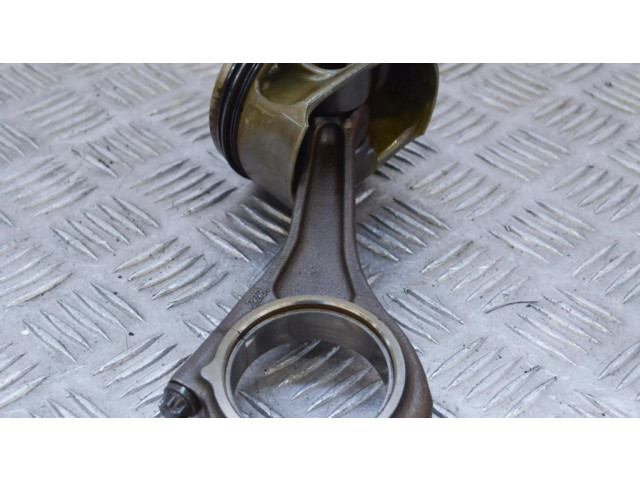 Píst 75244937521300   BMW 7 E65 E66  pro benzínový motor 6.0 N73 B60 A 