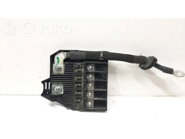 Блок предохранителей  9811879680   Peugeot 5008 II    