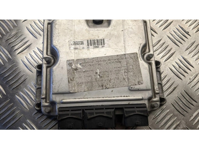 Řídící jednotka 9654695180   Peugeot 607 2002