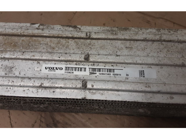 Интеркулер  31338236   Volvo V70 