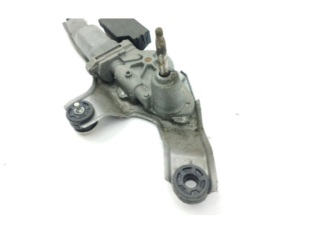  Поршень - 8513047020  Toyota Prius (XW30)  