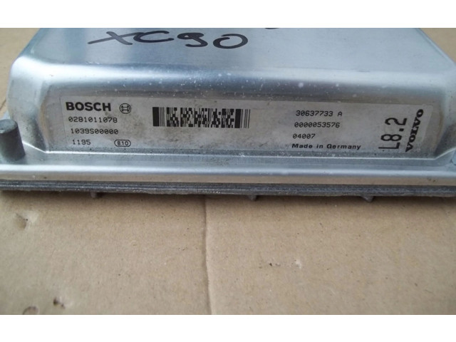 Řídící jednotka 30637733A   Volvo XC90 2003