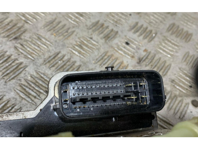 Jednotka ABS 4721052070   Toyota Yaris 