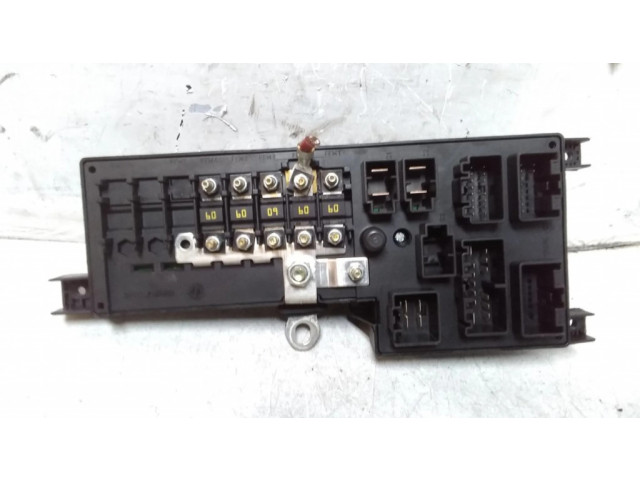   Pojistková skříňka 8678449, 518828009   Volvo S60 2003