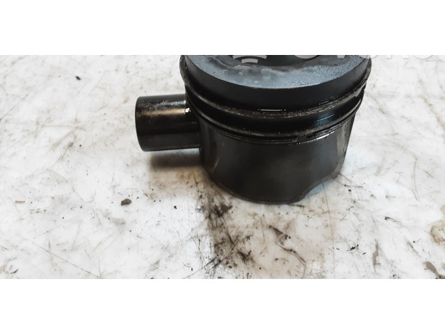 Píst 8372T, 5R2   Audi A6 S6 C7 4G     