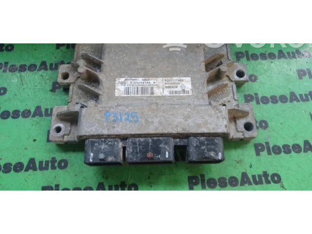 Блок управления двигателем Блок управления 8201117953, S120205102A   Renault Logan I