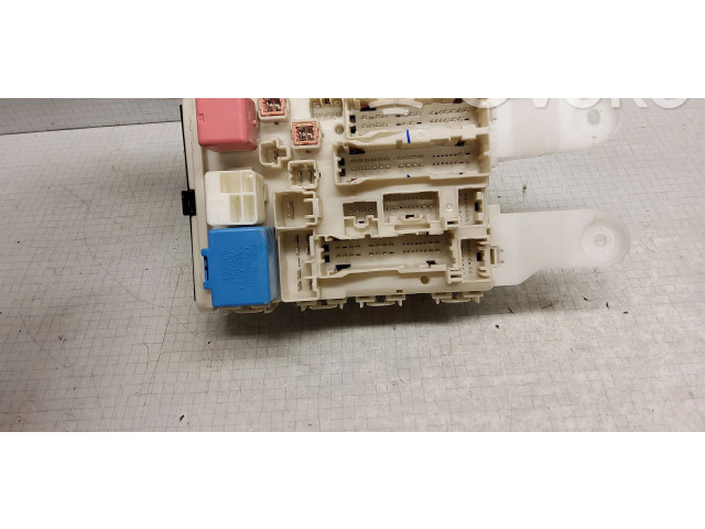   Pojistková skříňka 827300F051C, 157310A11   Toyota Verso 2010