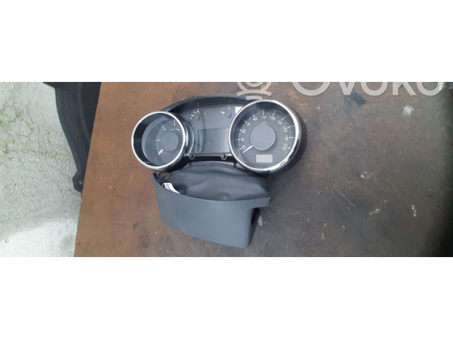 Přístrojová deska  Peugeot 5008 2013 9674982480  