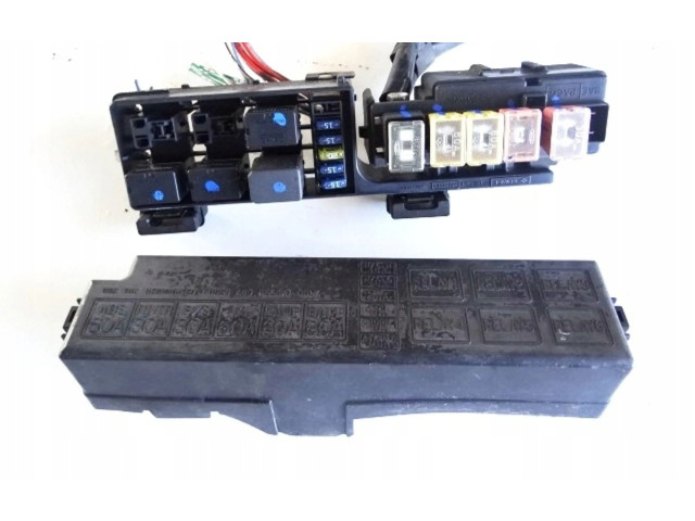Блок предохранителей 38610A84001   Suzuki Wagon R+    