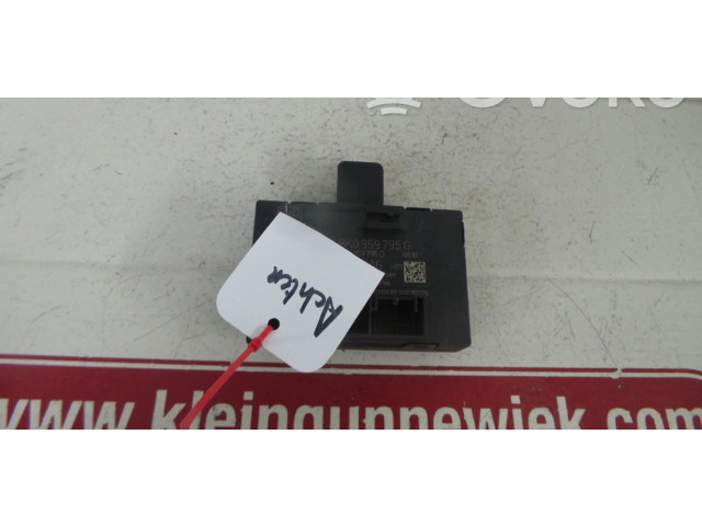 Блок управления дверью 8K0959795G, 8K0959795D   Audi Q5 SQ5