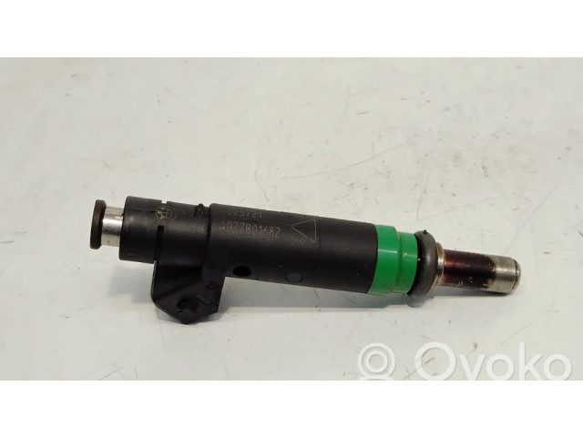 Форсунка 7525721, 4077B01682    BMW 6 E63 E64 для бензинового двигателя  4.4