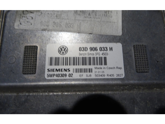 Блок управления двигателя 03D906033H, 5WP4030902   Volkswagen Fox