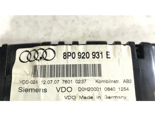Přístrojová deska  Audi A3 S3 8P 2005 8P0920931E, 81071521  