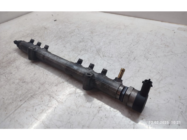 Vstřikovací lišta 31259011, 0445215023   Volvo XC90    D5244T18 