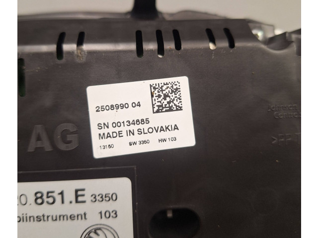 Přístrojová deska  Skoda Octavia Mk3 (5E) 2014 5E0920851E, 2508990  